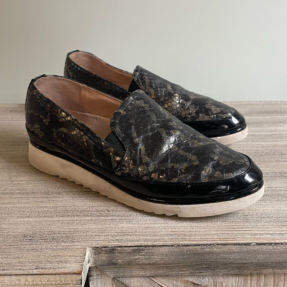 Donald Pliner Women’s Loafers